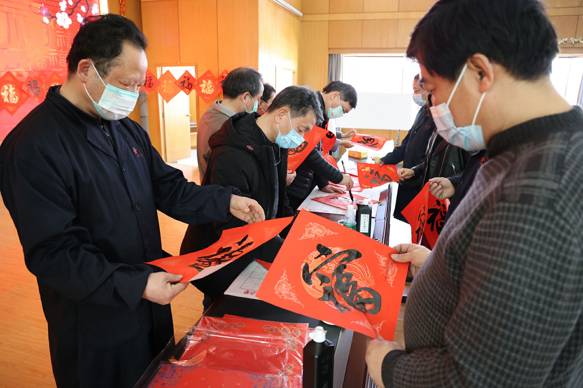 吕伟3.JPG